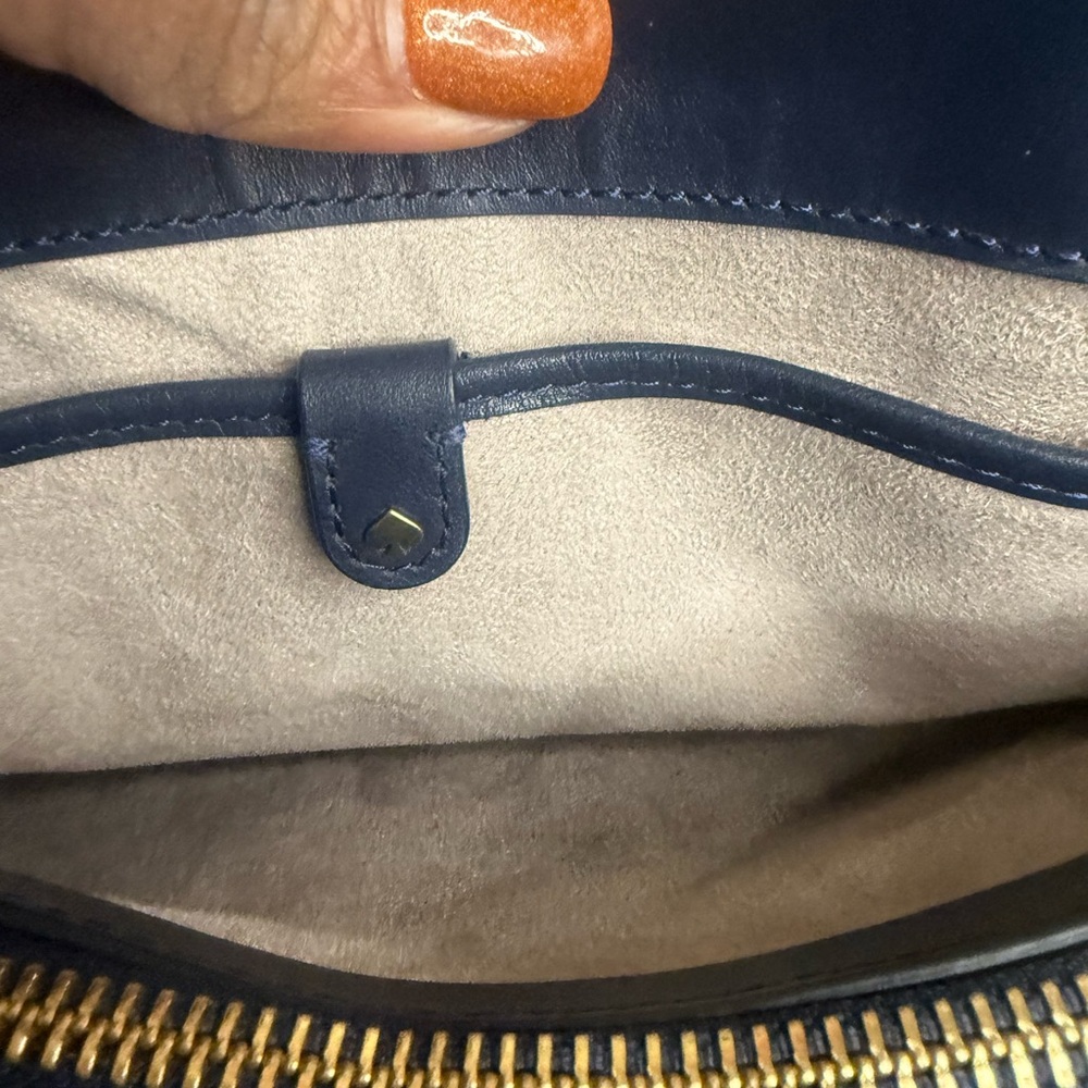 New Without Tags Kate Spade Navy and Cream Satchel - Picture 11 of 13